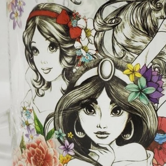 Disney Princesses Animators Clear Glass Mug – 17.5 oz - Picture 10 of 13